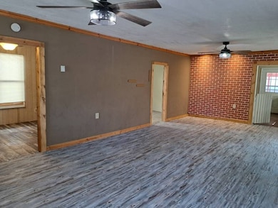 230 Shelton St, Chadron, NE 69337 - photo 6