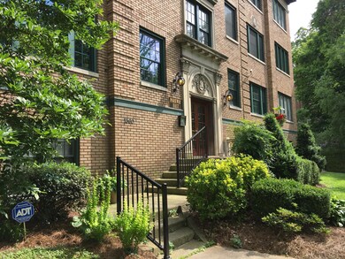 1360 Eastern Pkwy unit 1, Louisville, KY 40204 - photo 2