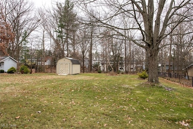 7618 Alan Pkwy, Middleburg Heights, OH 44130 - photo 4