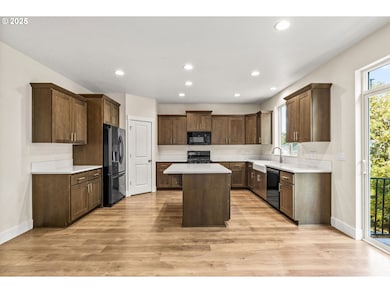 2540 Fieldcress Rd, Eugene, OR 97403 - photo 4