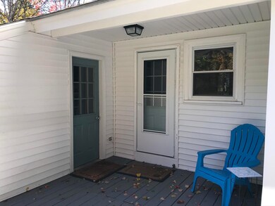 402 W Elm St, Yarmouth, ME 04096 - photo 6
