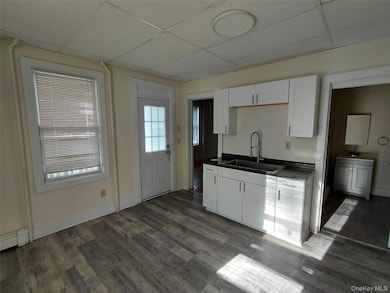 8 Center St unit 1, Kingston, NY 12401 - photo 3