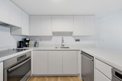 Roney Palace unit 838, Miami Beach, FL 33139 - photo 4