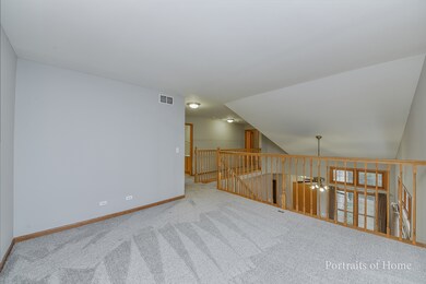 1476 Whitespire Ct, Naperville, IL 60565 - photo 7