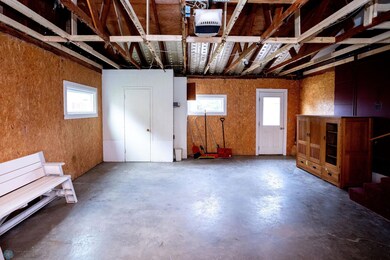 1731 4th Ave NE, Jamestown, ND 58401 - photo 4