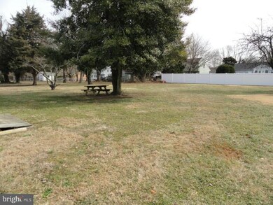 107 Kuethe Dr, Annapolis, MD 21403 - photo 3