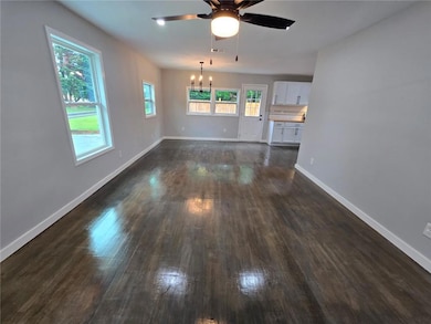 766 Longleaf Dr, Forest Park, GA 30297 - photo 3