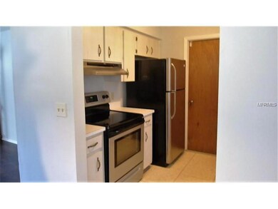 5401 Lisa Cir, Zephyrhills, FL 33542 - photo 4