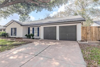 7219 Fairway Ct, Houston, TX 77088 - photo 3