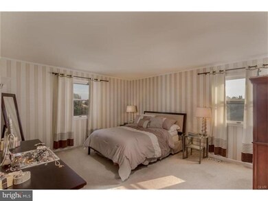 1736 Michael Dr, Whitehall, PA 18052 - photo 5