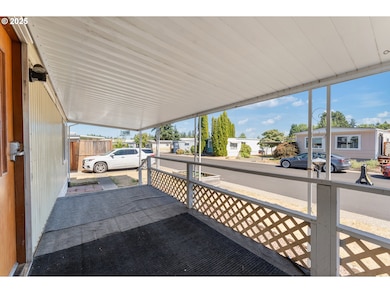 2681 SE River Rd unit 8, Hillsboro, OR 97123 - photo 5