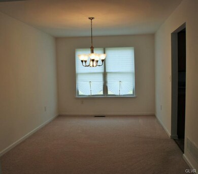 1806 Chateau Place, Easton, PA 18045 - photo 5
