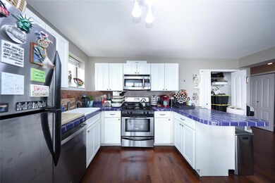 Bay Royal Towers unit 11B, Brooklyn, NY 11220 - photo 5