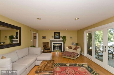 6437 Lakeview Dr, Falls Church, VA 22041 - photo 3