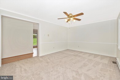 816 6th Ave, Brunswick, MD 21716 - photo 3