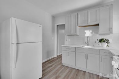 36 3rd Ave unit B, Port Reading, NJ 07064 - photo 2