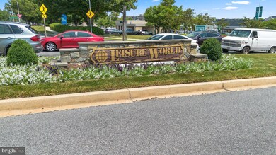 3500 Forest Edge Dr unit 3C, Silver Spring, MD 20906 - photo 2