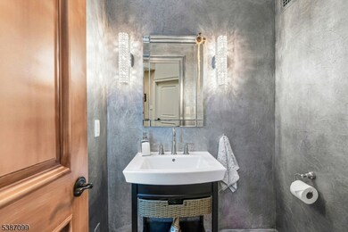 4 Trevino Ct unit 30D, Florham Park, NJ 07932 - photo 5