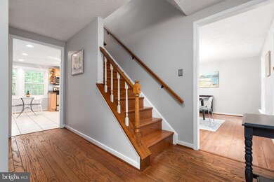 15917 Fairway Dr, Dumfries, VA 22025 - photo 3