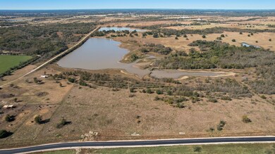3 unit A B C Channing Lane, Wills Point, TX 75169 - photo 3