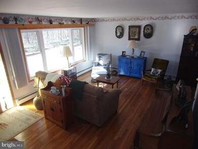 3239 Old School Rd, Pennsburg, PA 18073 - photo 7