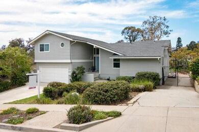 375 Hamilton Ave-large-002-15-Front Exte