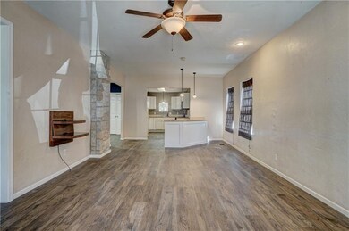 933 N Louisa Ave, Shawnee, OK 74801 - photo 6