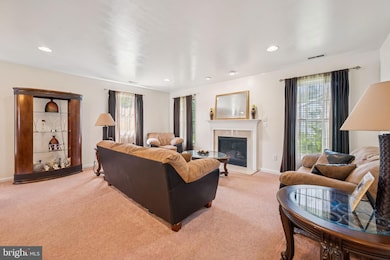 60 Pageant Ln, Willingboro, NJ 08046 - photo 4