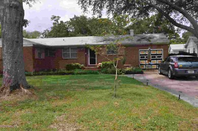 952 Moravon Ave, Jacksonville, FL 32211 - photo 2