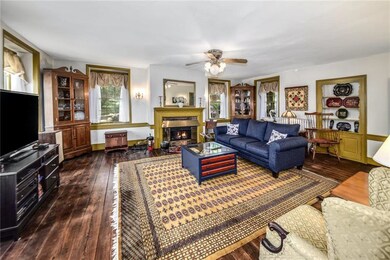 4910 Kings Hwy N, Emmaus, PA 18049 - photo 5