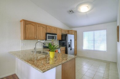 Kitchen (1)