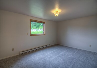 5501 E Mayflower Ln unit 2, Wasilla, AK 99654 - photo 5