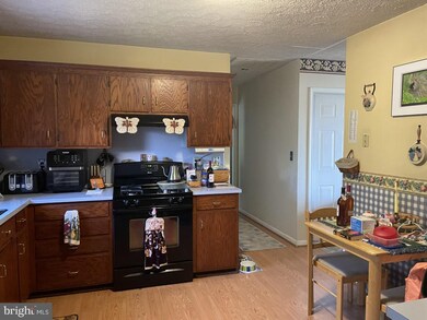 29 Buckingham Dr, Chambersburg, PA 17201 - photo 5