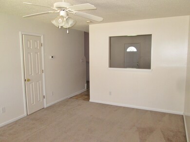 327 Bracken Place, Jacksonville, NC 28540 - photo 4