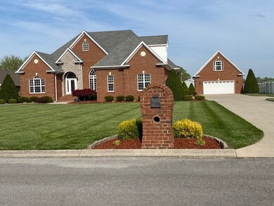 All homes in Hunters Landing have custom mailboxes.