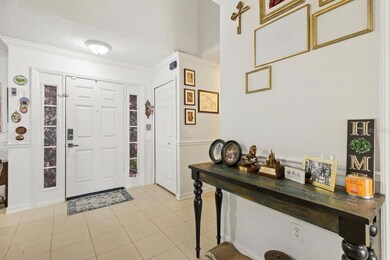 633 Lobelia Dr, Davenport, FL 33837 - photo 3