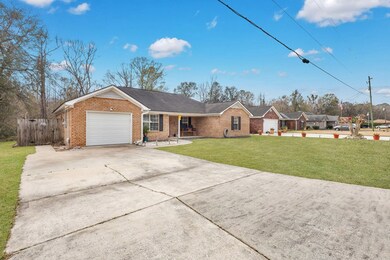 425 Meloney Dr, Hinesville, GA 31313 - photo 5