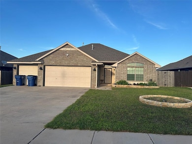 608 N White Tail Way, Mustang, OK 73064 - photo 2
