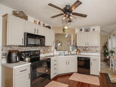 Kitchen- 2-2