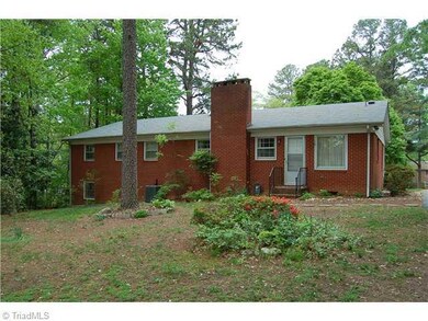 504 Lindsey Ave, Asheboro, NC 27203 - photo 2