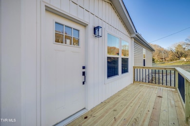 864 Bell Ridge Rd, Kingsport, TN 37660 - photo 5