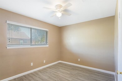 5220 Antha Unit A St, Houston, TX 77016 - photo 6