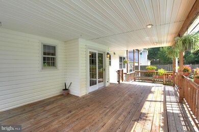 8312 Wehland Ct, Laurel, MD 20723 - photo 7