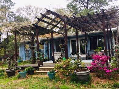 4016 Sentinel Dr, Moss Point, MS 39562 - photo 2