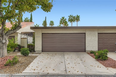 2543 Laconia Ave, Las Vegas, NV 89121 - photo 2