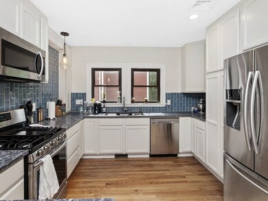 33 Hemingway St, Winchester, MA 01890 - photo 2