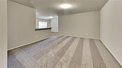 1911 Oak Tree Ct, Shawnee, OK 74804 - photo 4