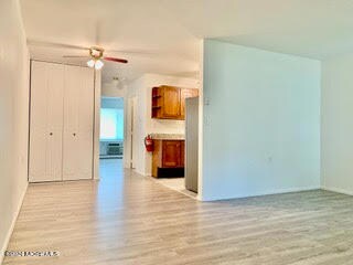 318C Dining Area
