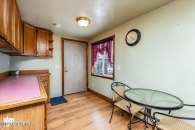 07-Upstairs Kitchen 20230412-DW-5733