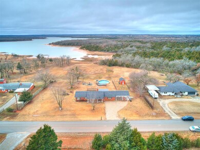 House has 1 acre but it seems like more because yo